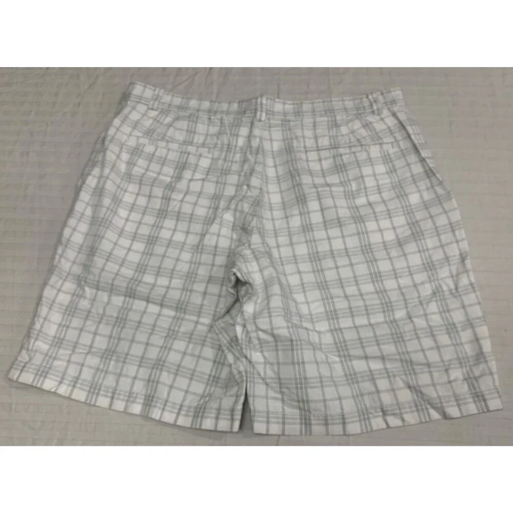 AXCESS CLAIBORNE MENS COTTON SHORTS SIZE 34